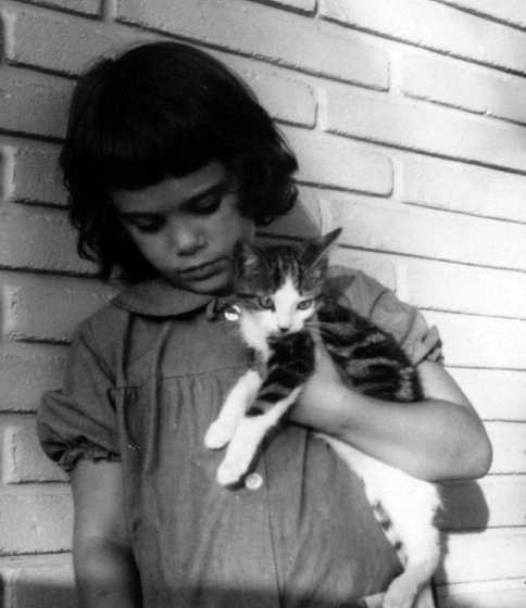 Ruthi & Peanuts | Suriname | 1967